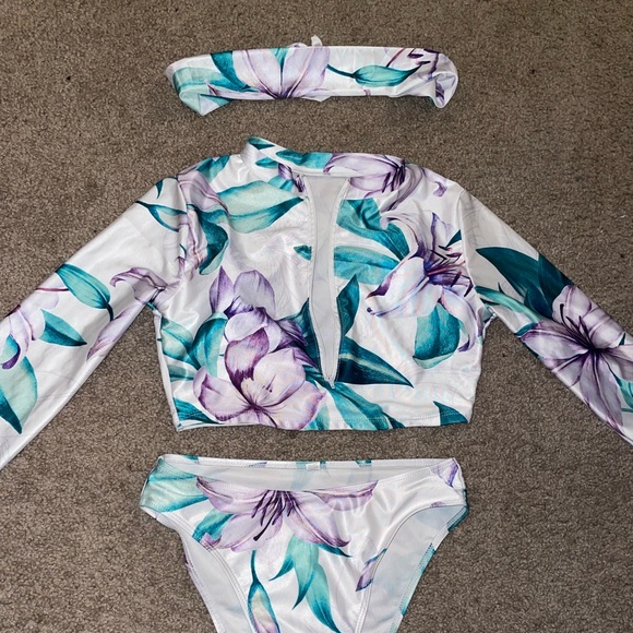 High waist thong bikini set 3 pc swimsuit (Size M) - Picture 3 of 5